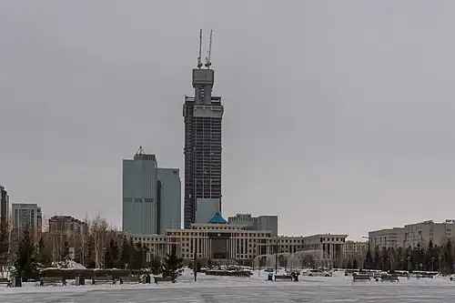 Abu Dhabi Plaza under construction (November 2019)