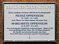 Gedenktafel für Franz und Margarete Oppenheim am ehemaligen Wohnhaus in Berlin-Wannsee