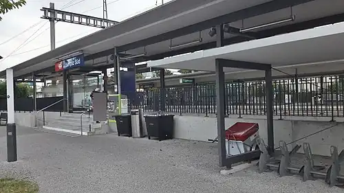 Canopy-covered platforms