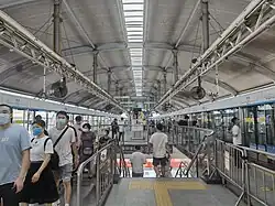 Line 3 platform