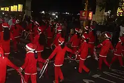 Buon Natale 2023 participants dancing