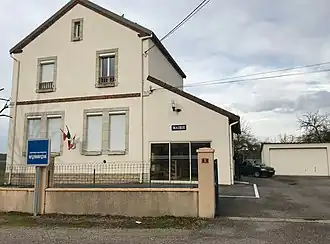 The town hall in Chêne-Bernard