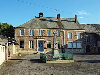 The town hall in Chagny