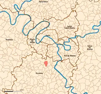 Location (in red) within Paris inner and outer suburbs