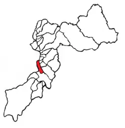 Line drawing of the borders of districts in Perú with Chupuro district colored red.