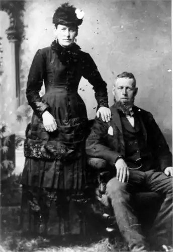James Gervé Conroy and Elizabeth Catherine Theresa Mary Ó Néill.jpg