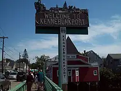 Kennebunkport welcome sign and town line, in 2008
