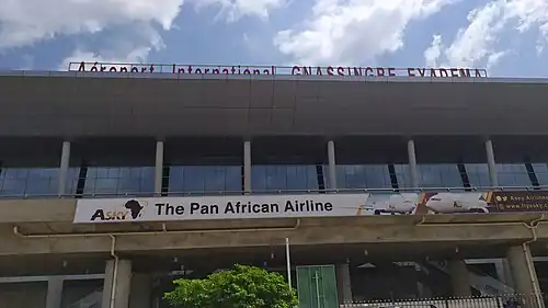 Lomé Airport terminal outside