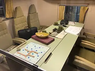 MQF002 Apollo mobile quarantine facility with inside folding table