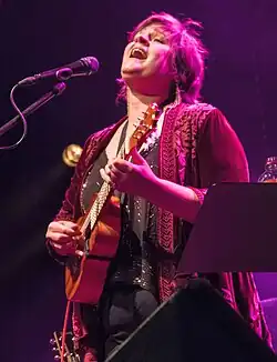 Peyroux performing in 2019
