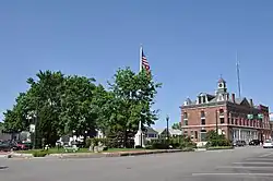 The center oval and town hall