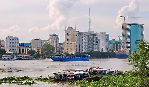 NHÌN VỀ THÀNH PHỐ - panoramio.jpg