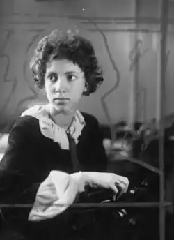 Crane in a publicity photo c. 1925[1]