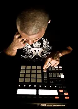 Poizunus in the Studio