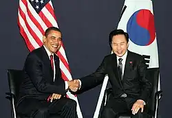 President Lee Myung-bak and Barack Obama in April 2009