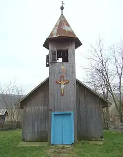 Wooden church in Țiptelnic