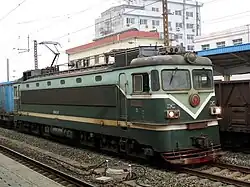 韶山1-245 at Qinhuangdao Railway Station