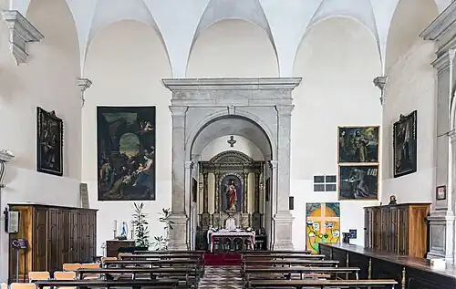 Côté gauche de la sacristie