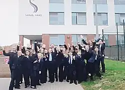 Andrew Hunter, in the middle