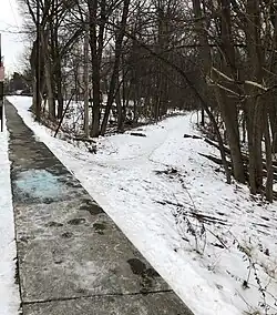 The West Essex Trail terminates at its southern trailhead where it intersects Fairview Ave in Verona, NJ. Image taken at 40°50'34.9"N 74°14'51.6"W facing north east.